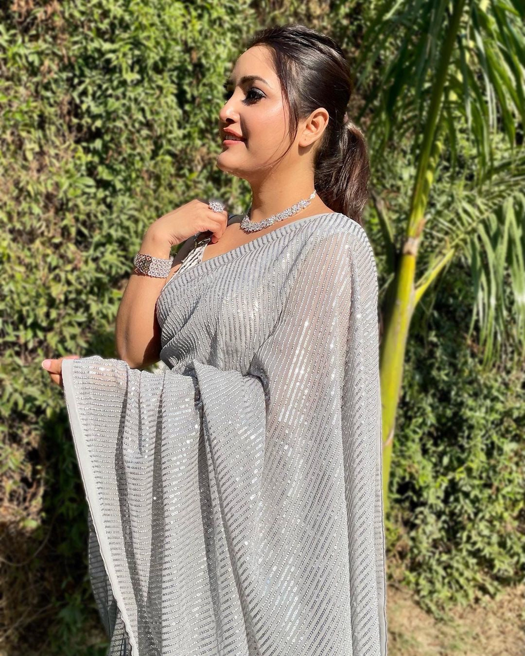 superhit Bollywood inspired sequence saree