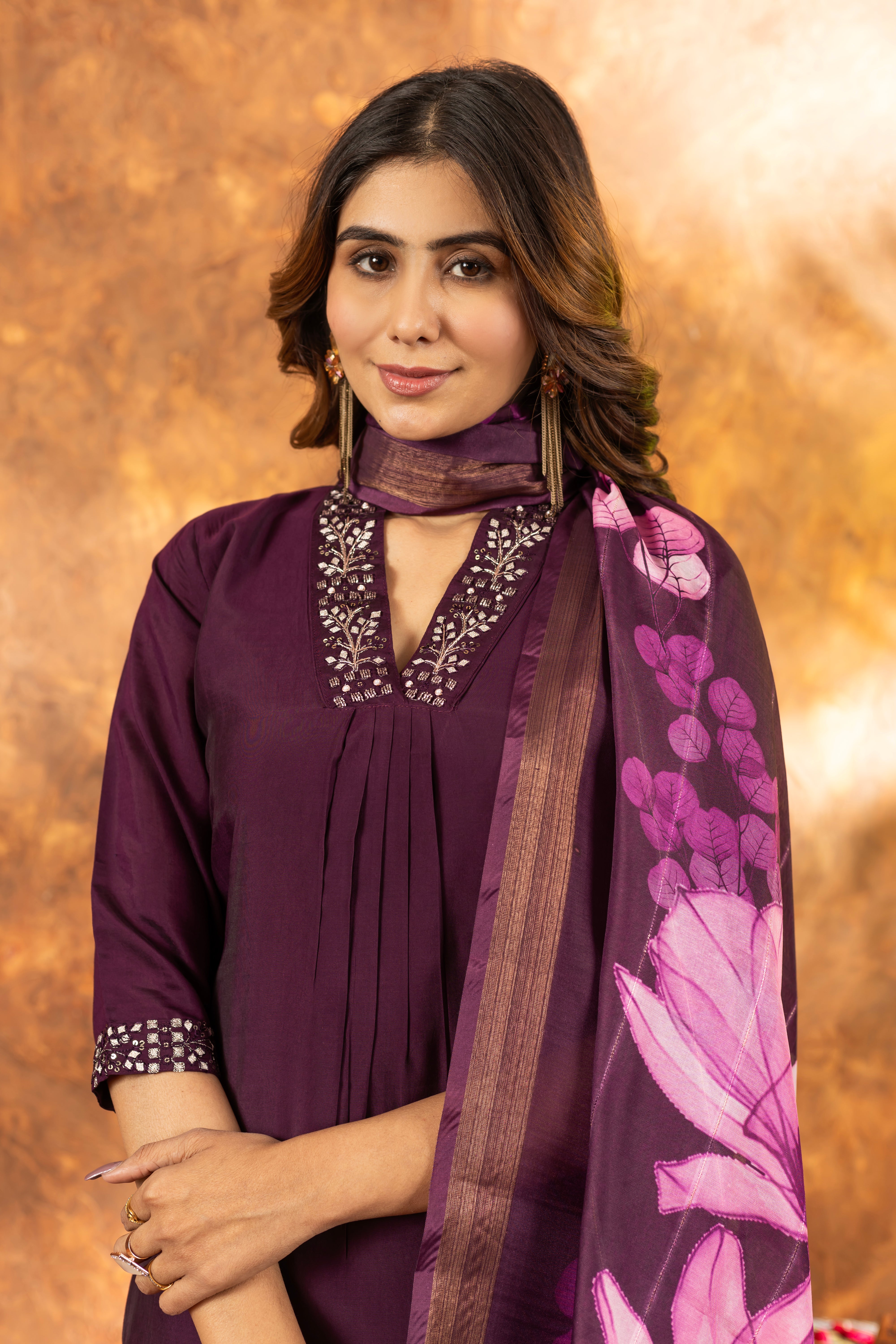 Elegant Straight Kurti Pant Dupatta Set