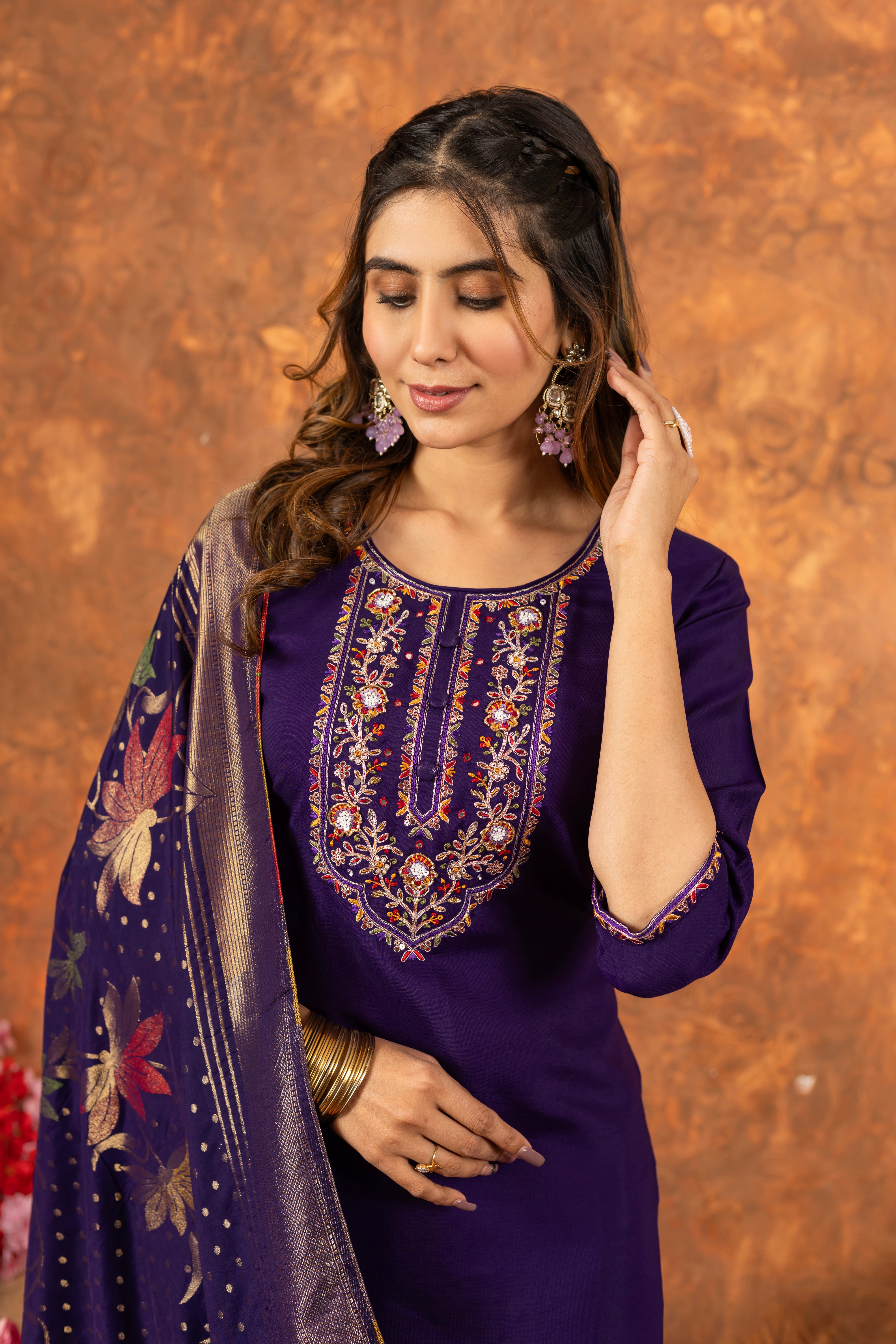 Elegant Straight Kurti Pant Dupatta Set