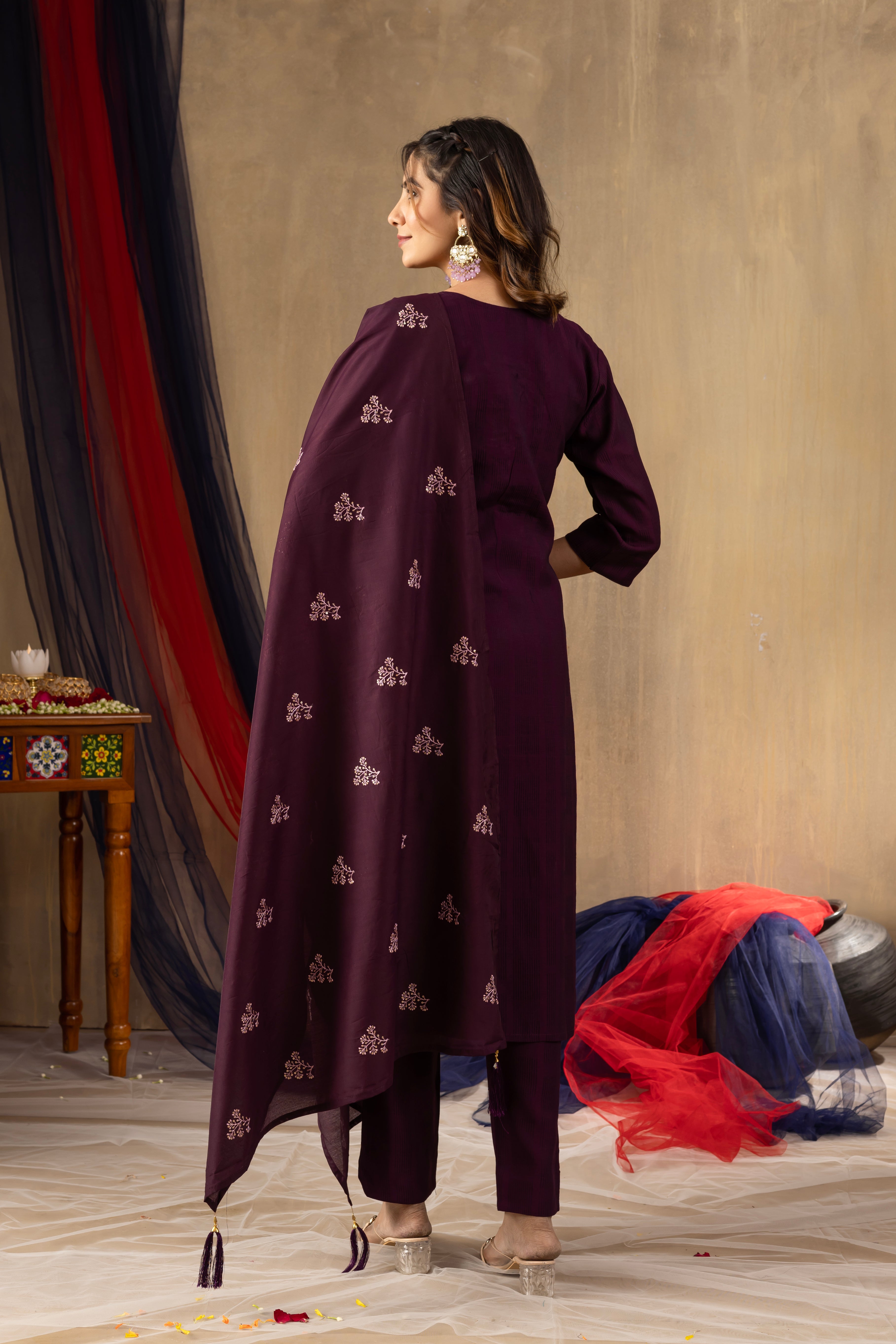 Elegant Straight Kurti Pant Dupatta Set