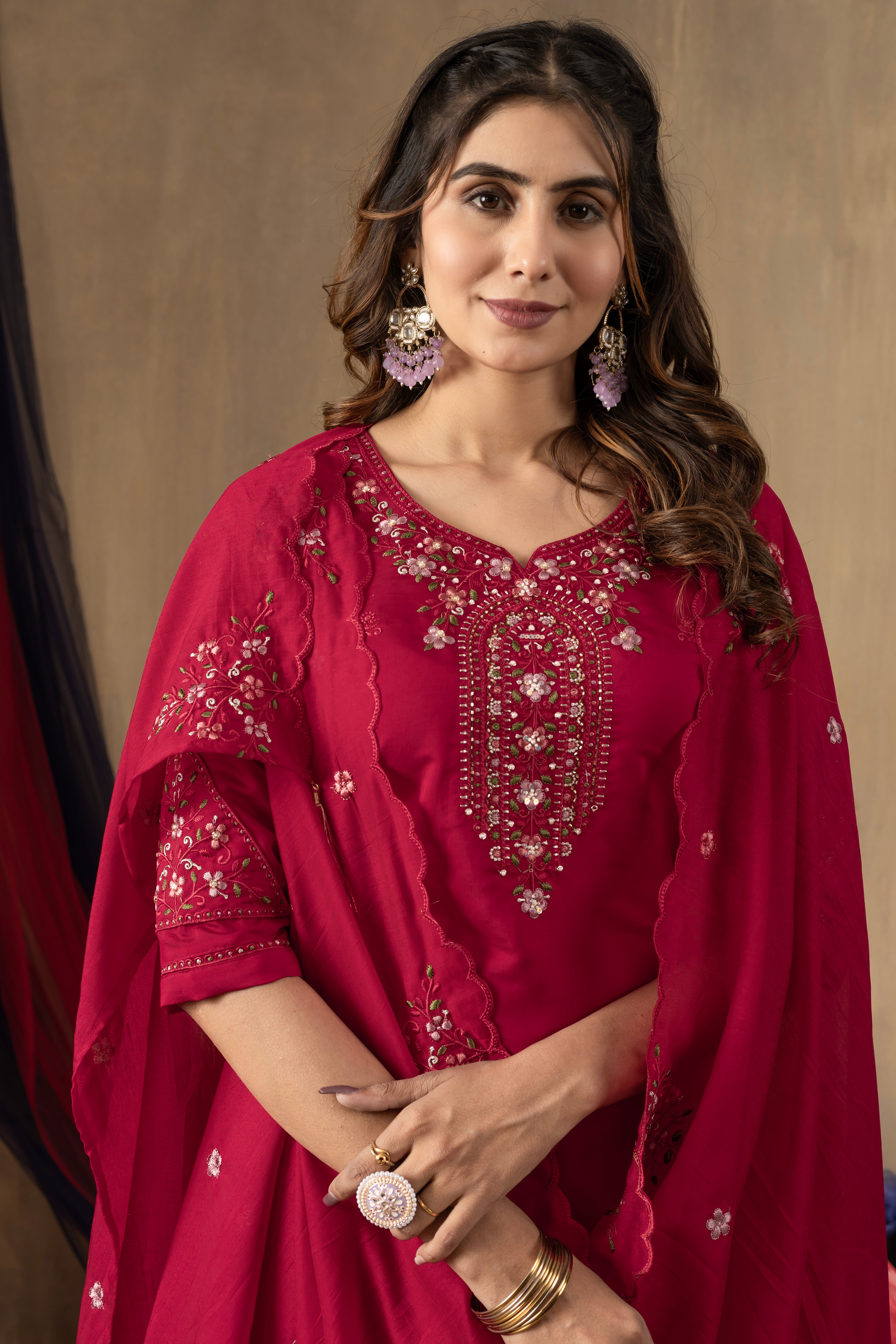 Elegant Straight Kurti Pant Dupatta Set