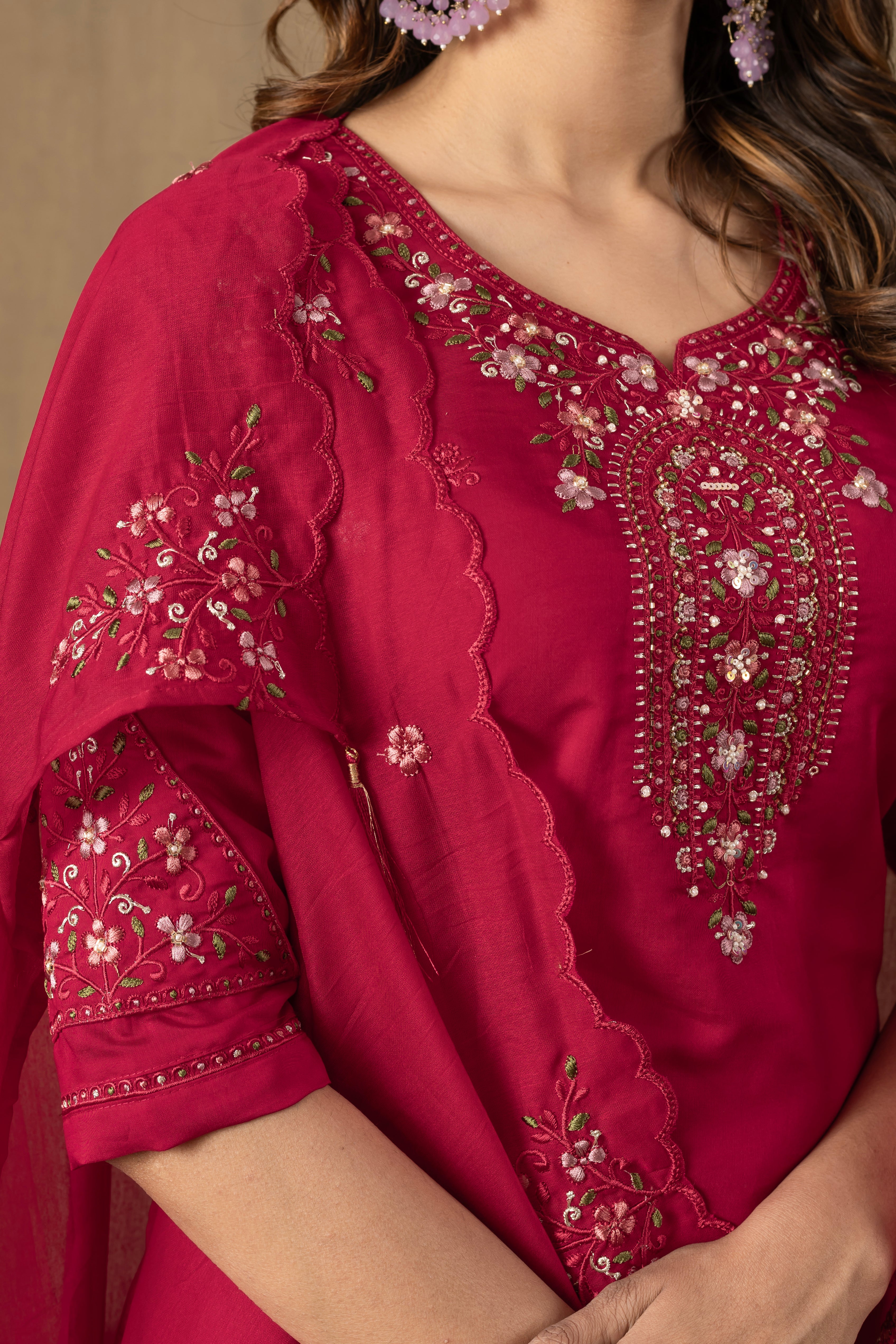 Elegant Straight Kurti Pant Dupatta Set