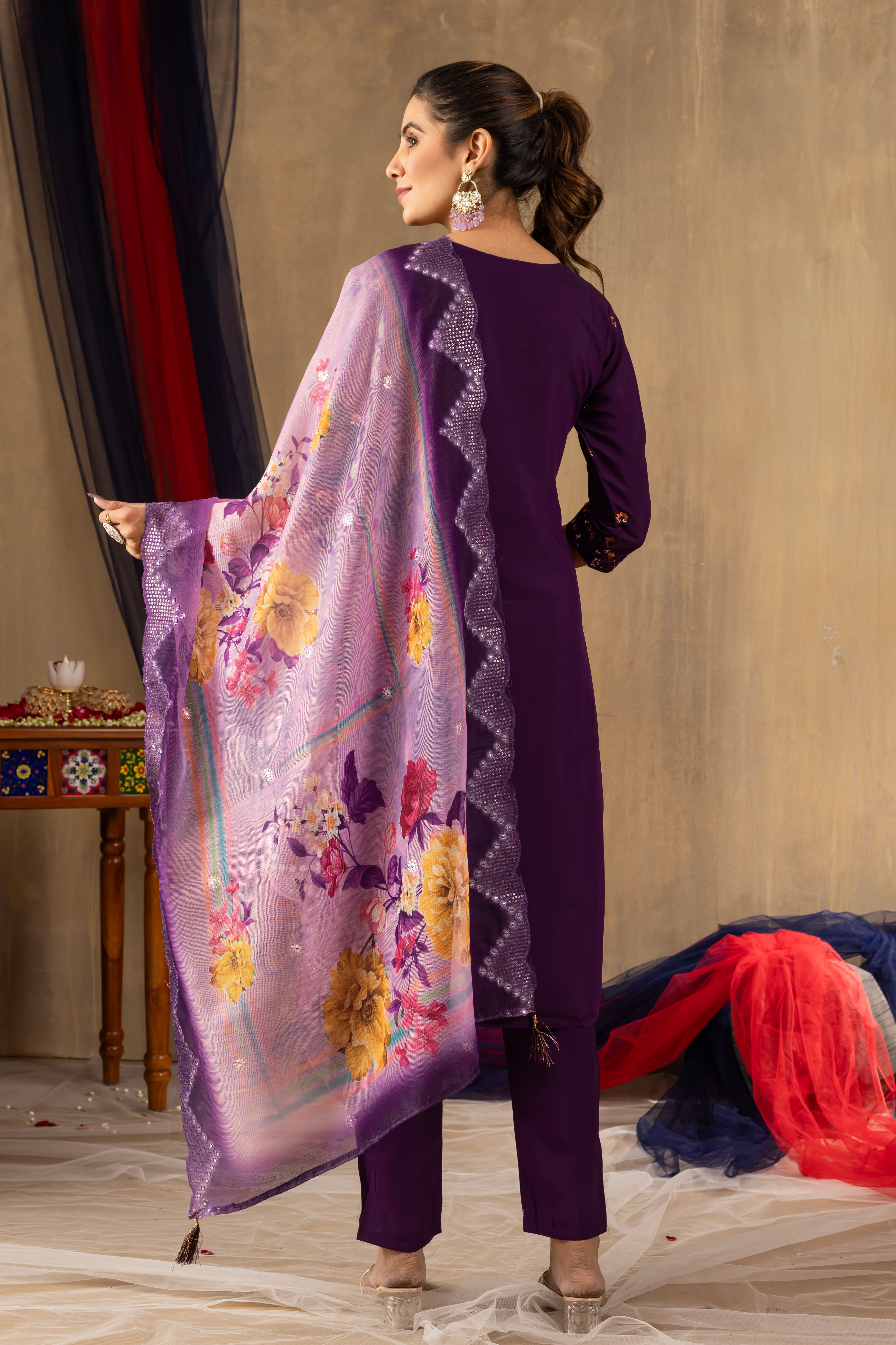 Elegant Straight Kurti Pant Dupatta Set