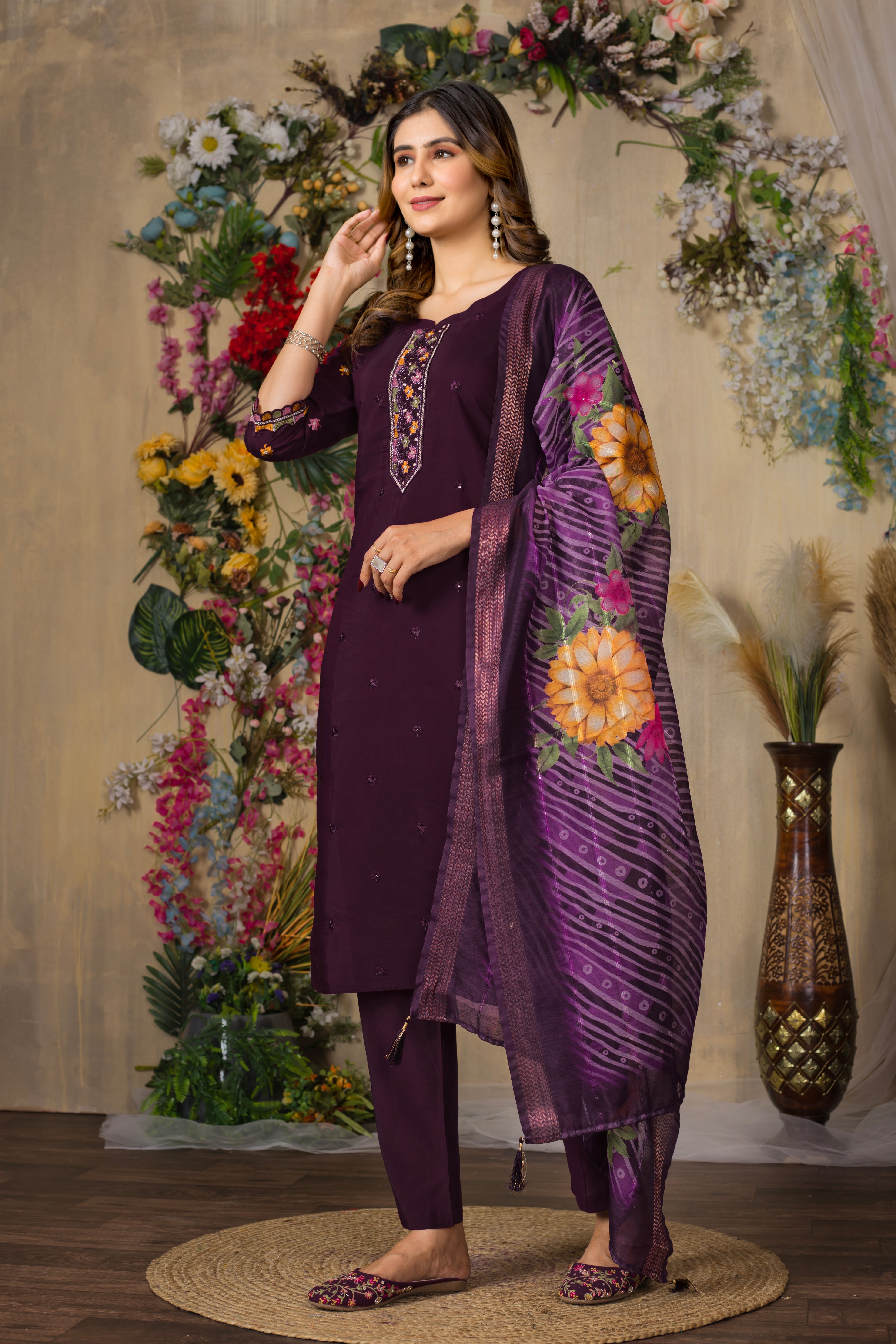 Elegant Straight Kurti Pant Dupatta Set