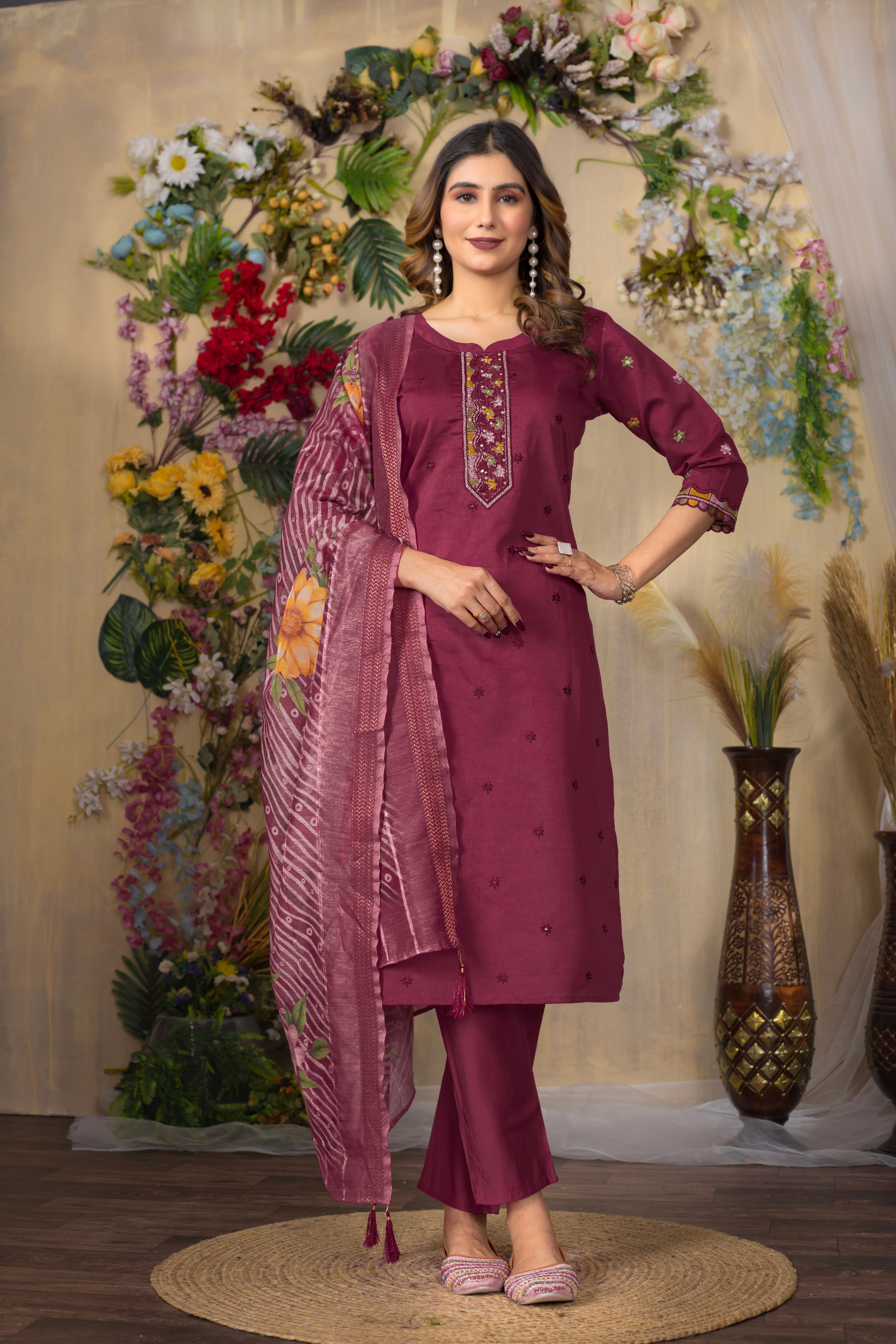 Elegant Straight Kurti Pant Dupatta Set