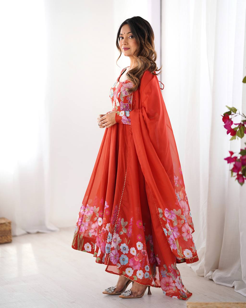 REAL MODELING PURE SOFT ORGANJA SILK FABRIC FULLY FLAIR KALI PATTERN AND CANVAS PATTA WITH DUPPTA SET ,PENT READY TO WEAR*