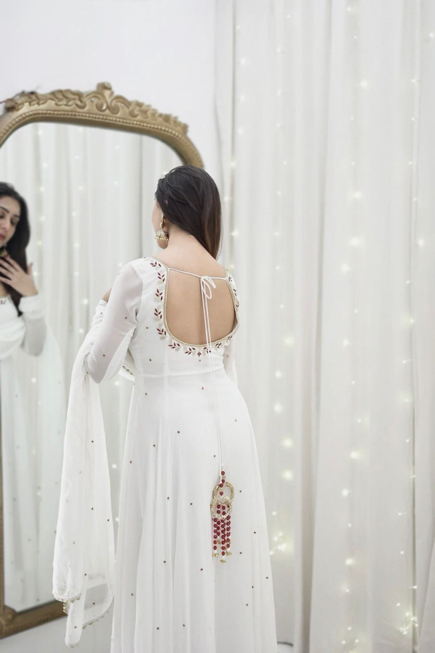 GOWN