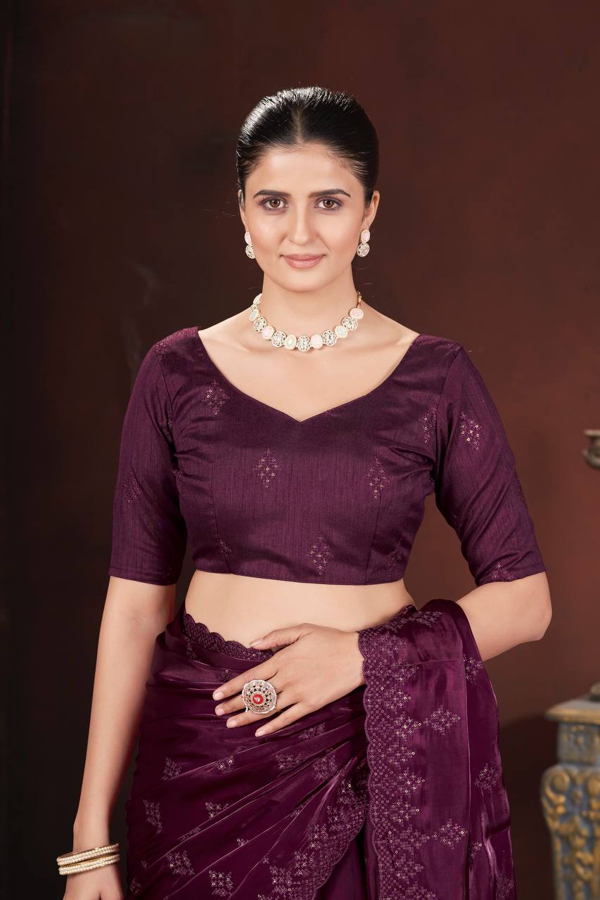 Adorable and Most Beautiful Designer Saree