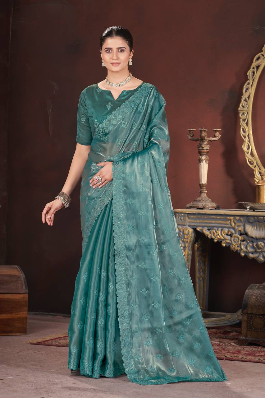 Adorable and Most Beautiful Designer Saree