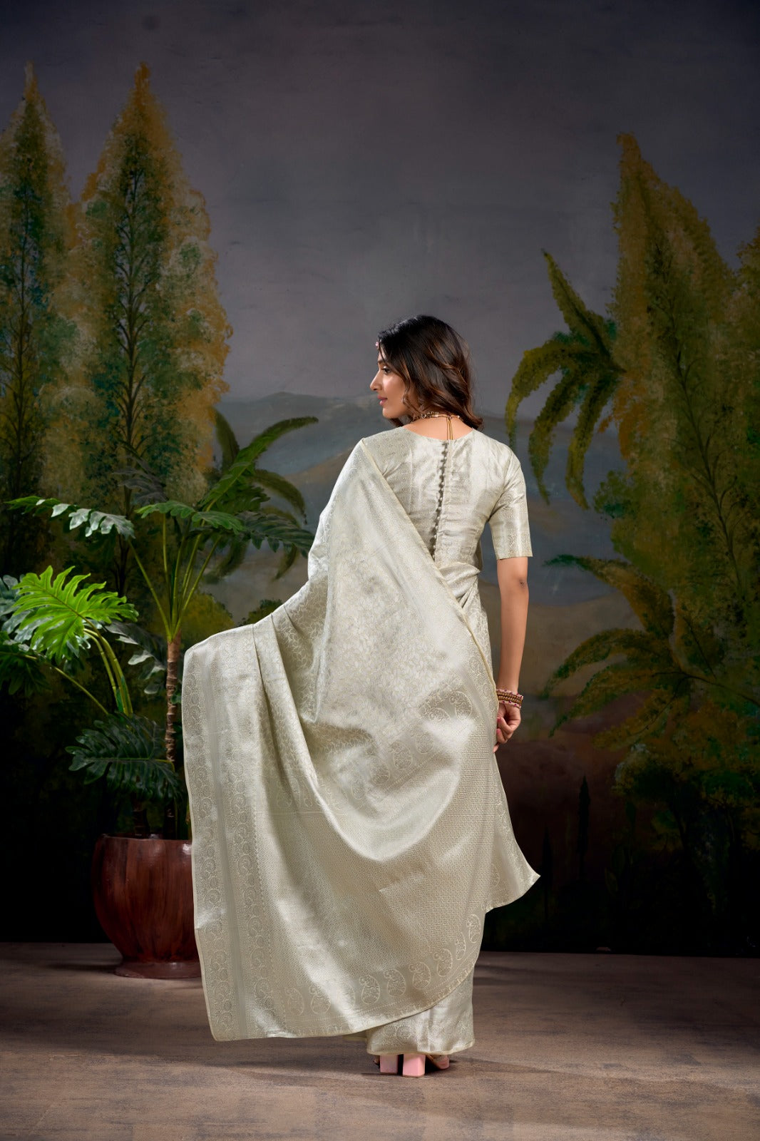 Kanjivaram Zari Weaving Work Saree