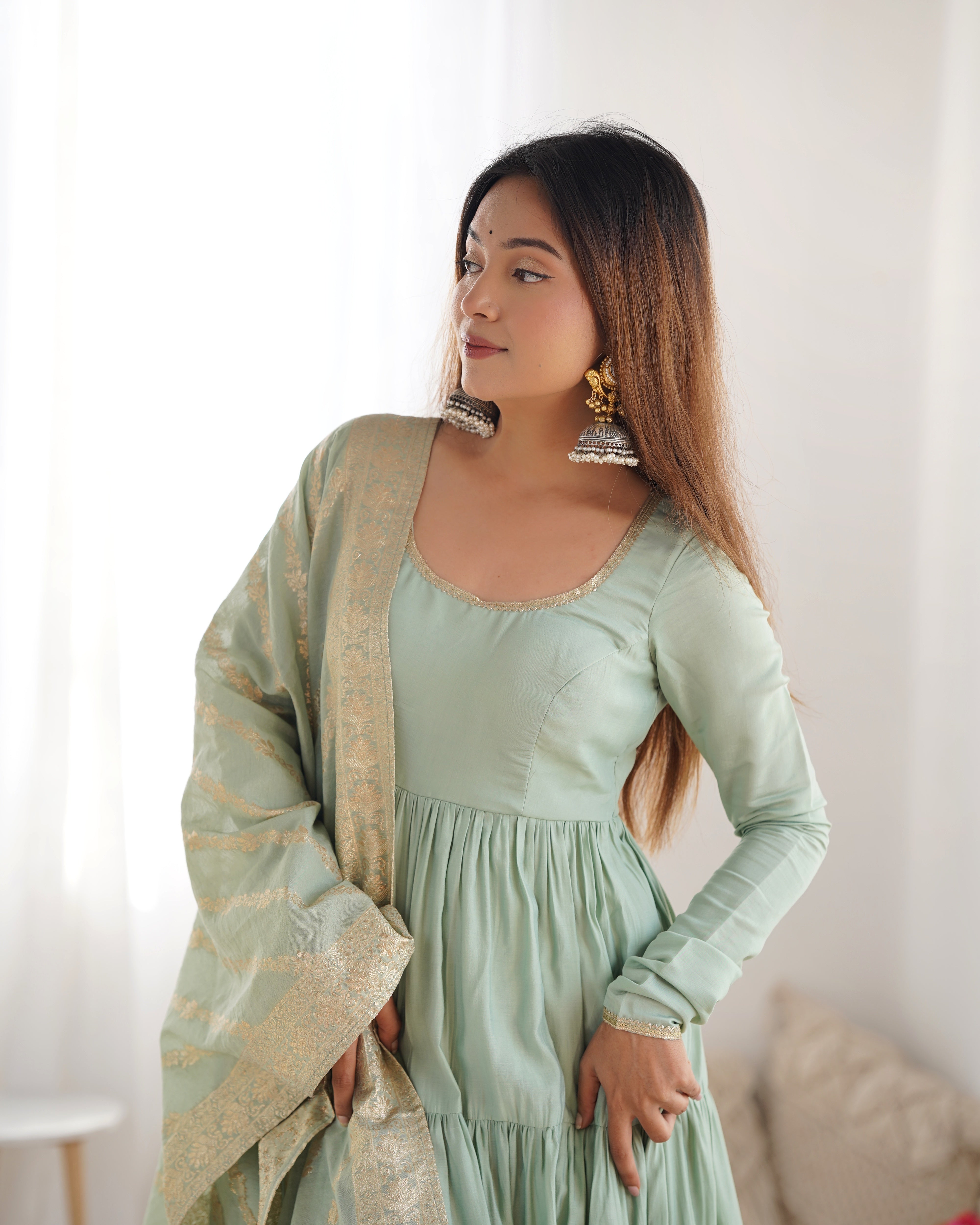 *PURE ROMANSILK CHANDERI FABRIC FULLY FLAIR ANARKALI,WITH DUPPTA SET,PENT READY TO WEAR*