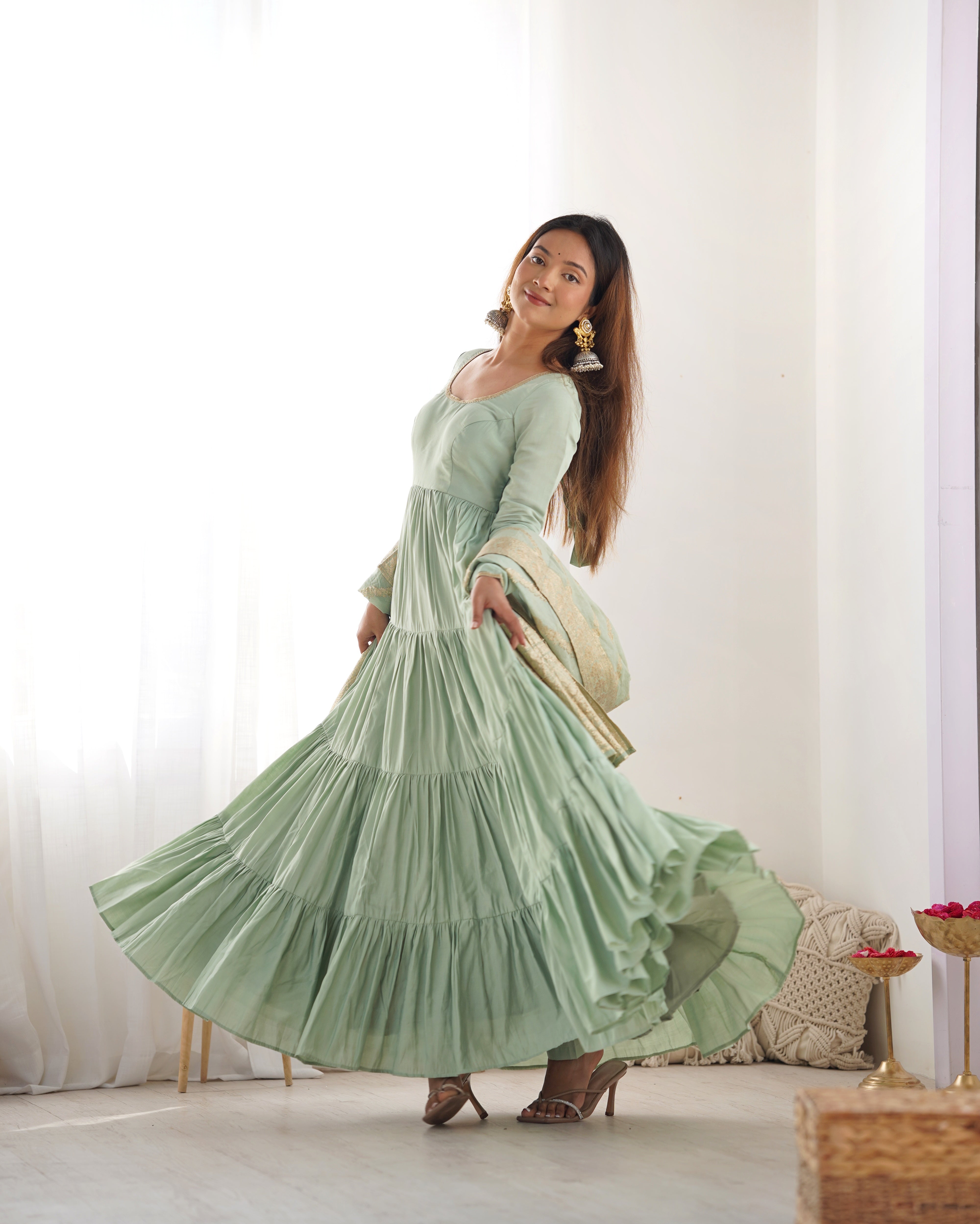 *PURE ROMANSILK CHANDERI FABRIC FULLY FLAIR ANARKALI,WITH DUPPTA SET,PENT READY TO WEAR*